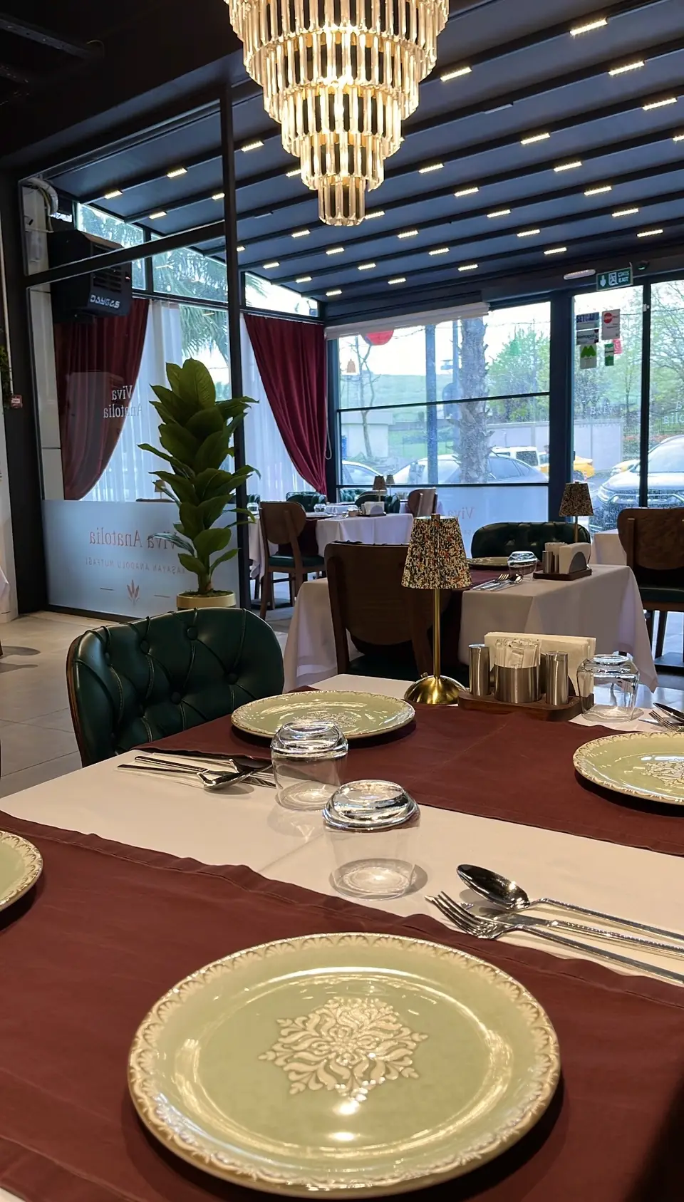 Gün ışığı alan salon
